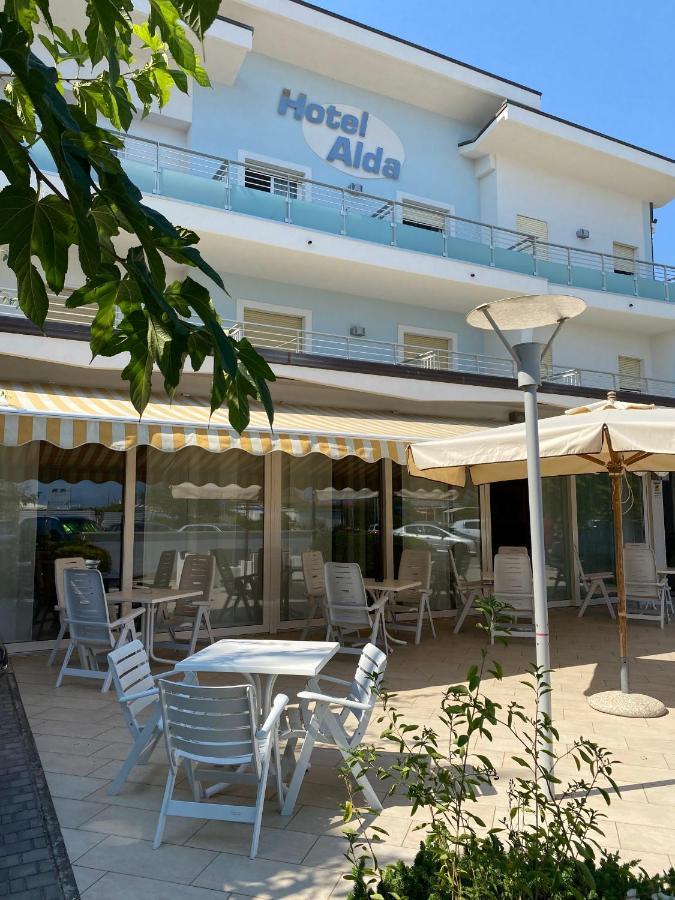Hotel Alda Cervia Exteriör bild