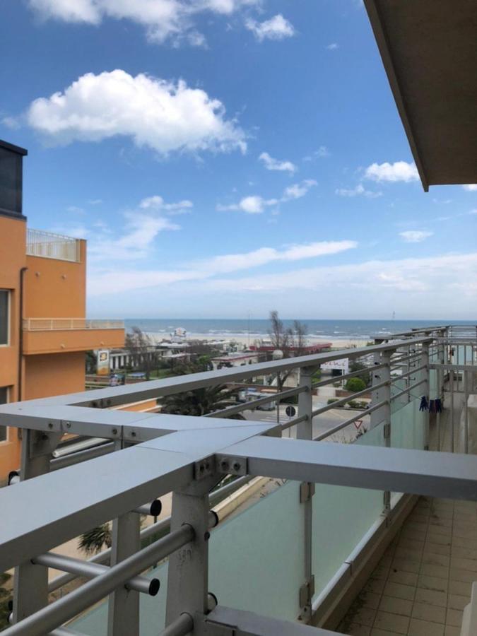 Hotel Alda Cervia Exteriör bild